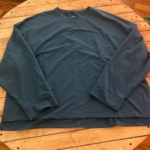 NWOT Nike Yoga Long Sleeve